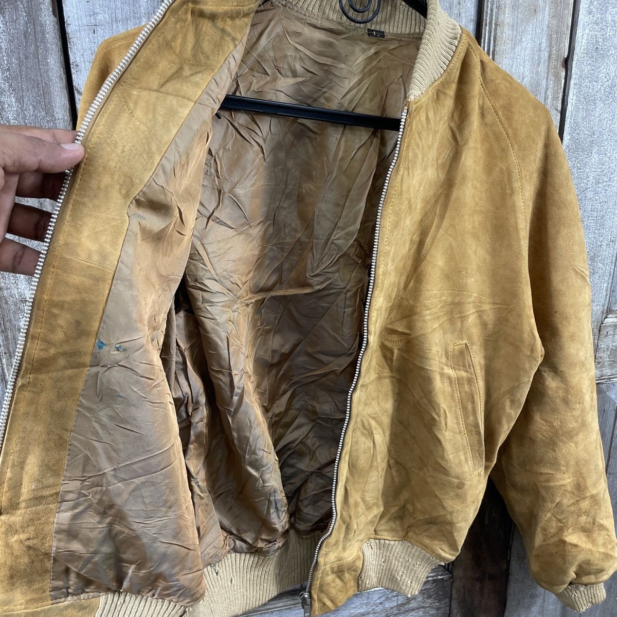 Japanese Brand × Vintage Vintage Japanese Brand Distressed Leather Bomber Jacket Size US L / EU 52-54 / 3 - 4 Thumbnail