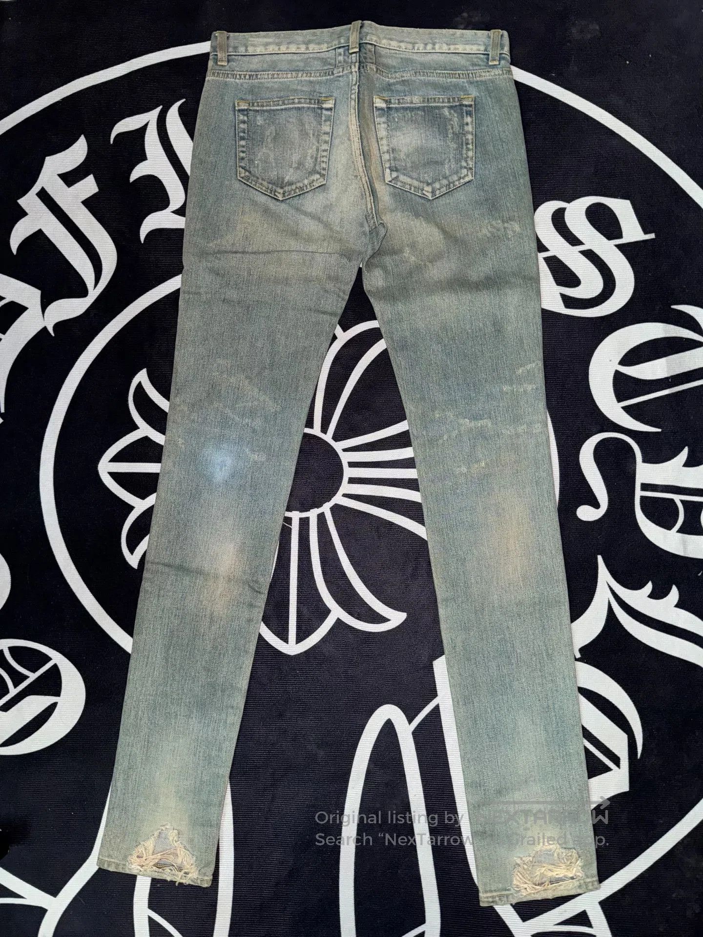 Saint Laurent Paris Saint Laurent Light Blue Distressed Jeans. Size US 28 / EU 44 - 2 Thumbnail
