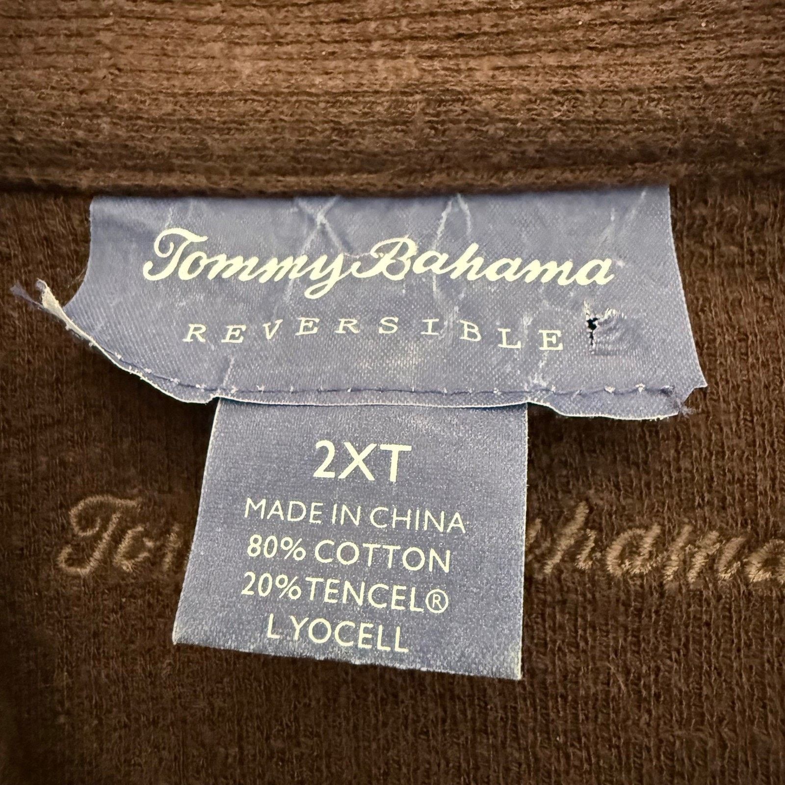 Tommy Bahama Tommy Bahama Mens 2XT Reversible 1/4 Zip Pullover Burgundy Size US XXL / EU 58 / 5 - 2 Thumbnail