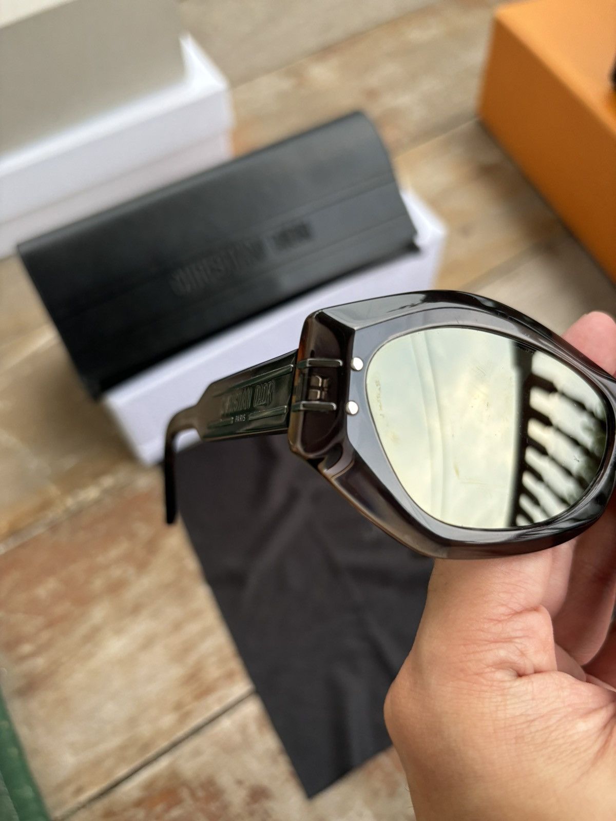 Dior DiorSignature B1U Size ONE SIZE - 6 Thumbnail