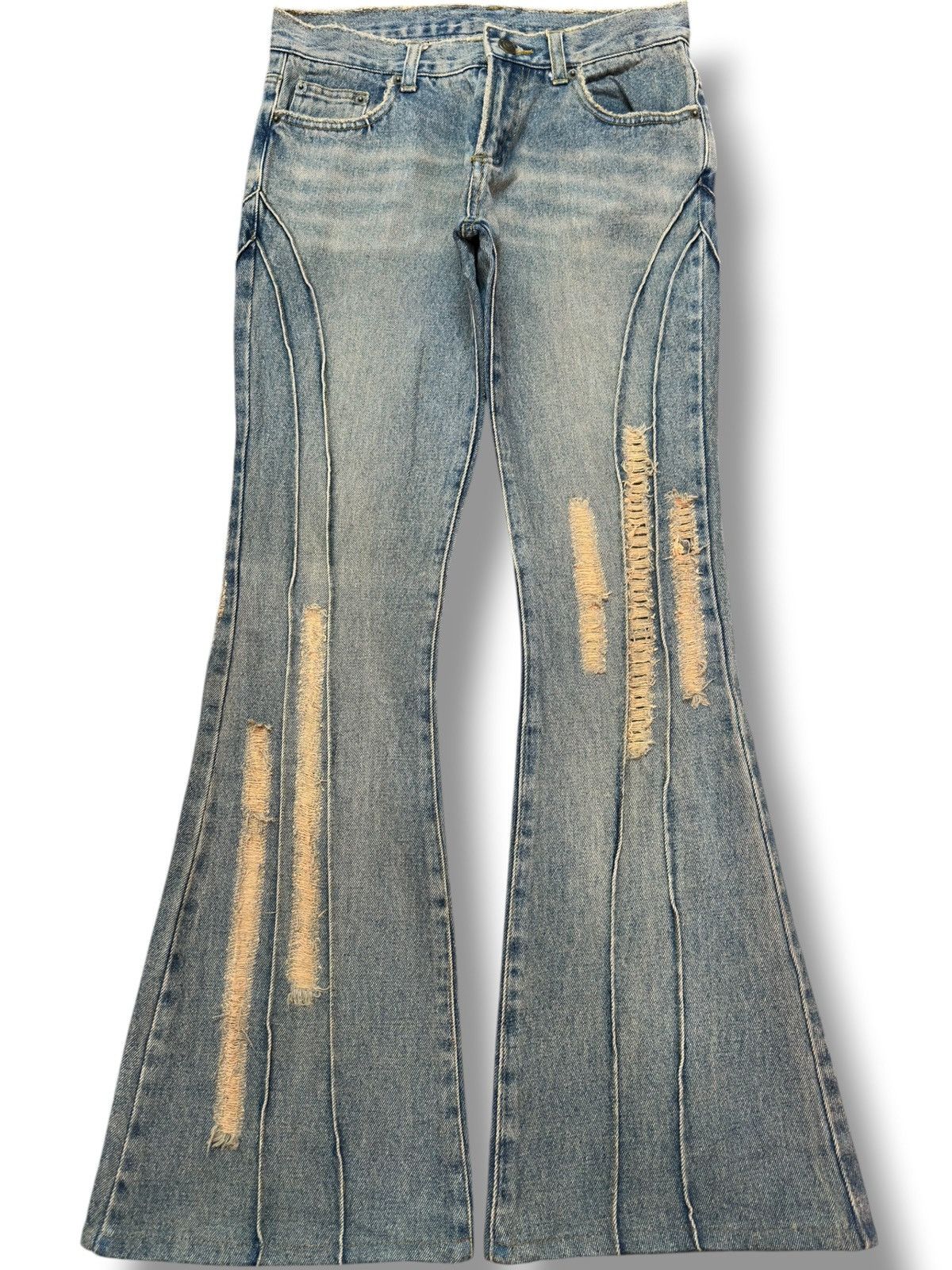 Who Decides War Vintage Japanese Brand Flare Mudwash Distressed Denim Size US 28 / EU 44 - 1 Thumbnail