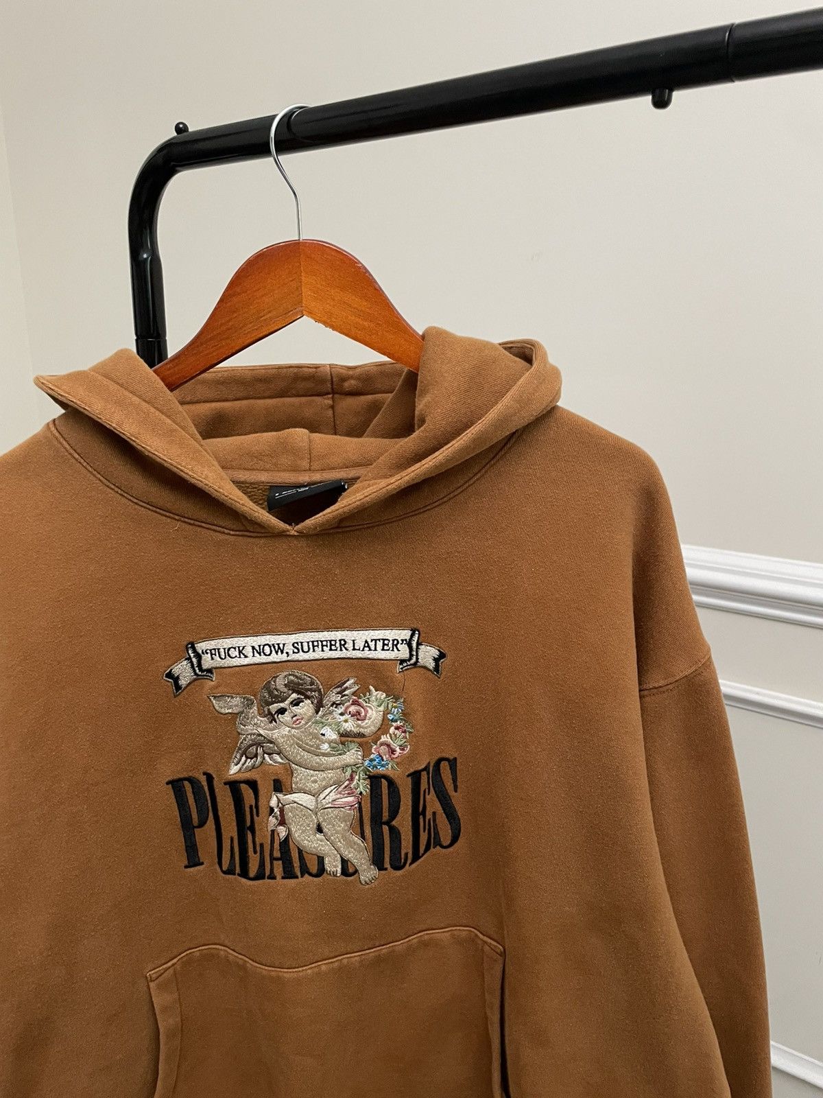 Supreme Pleasures Suffering Graphic Heavyweight Boxy Hoodie SUPREME Size US XL / EU 56 / 4 - 1 Thumbnail