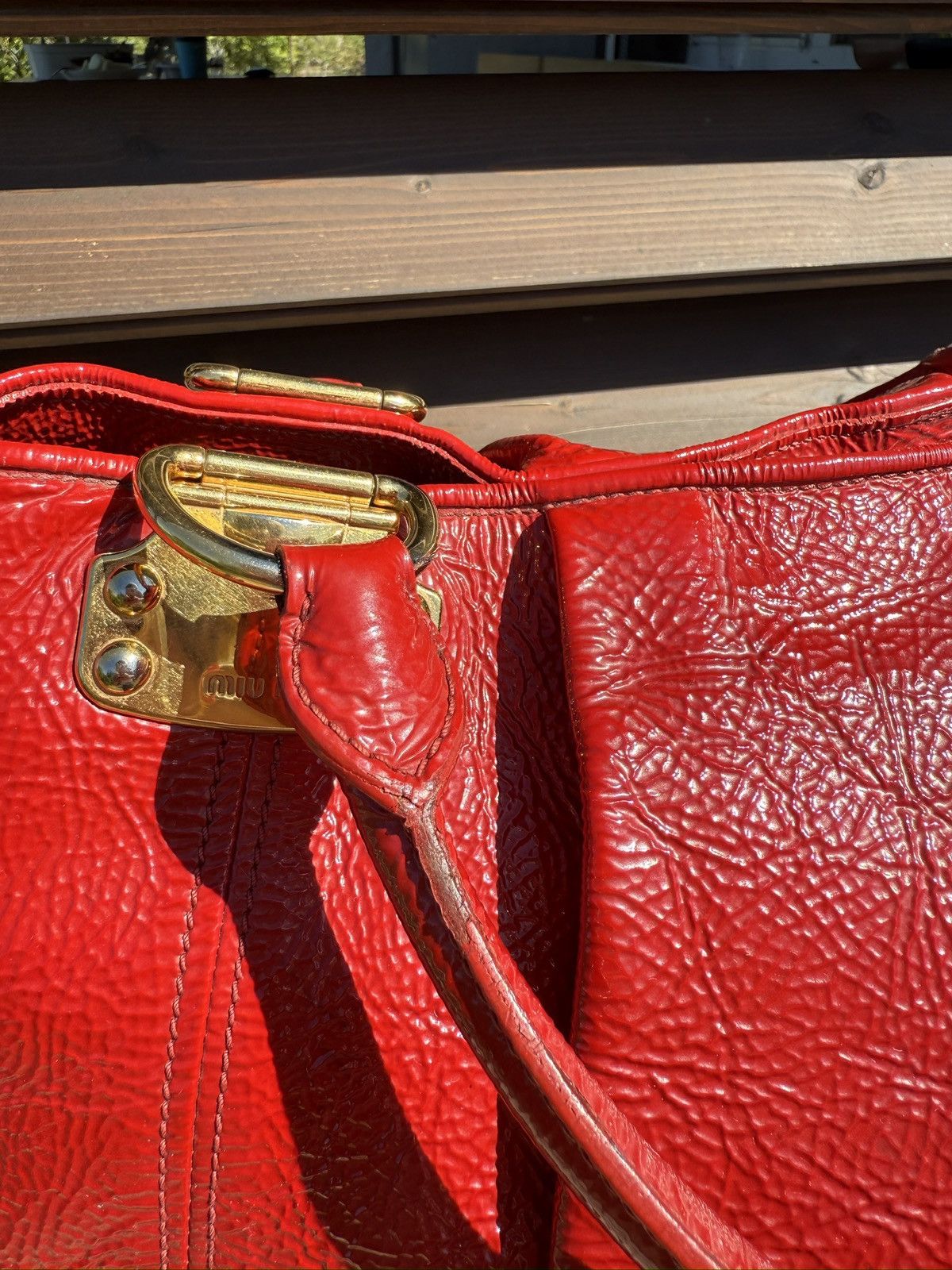 Miu Miu Miu Miu Crinkle Patent Leather Tote Rosso Red Hand Bag Size ONE SIZE - 20 Thumbnail