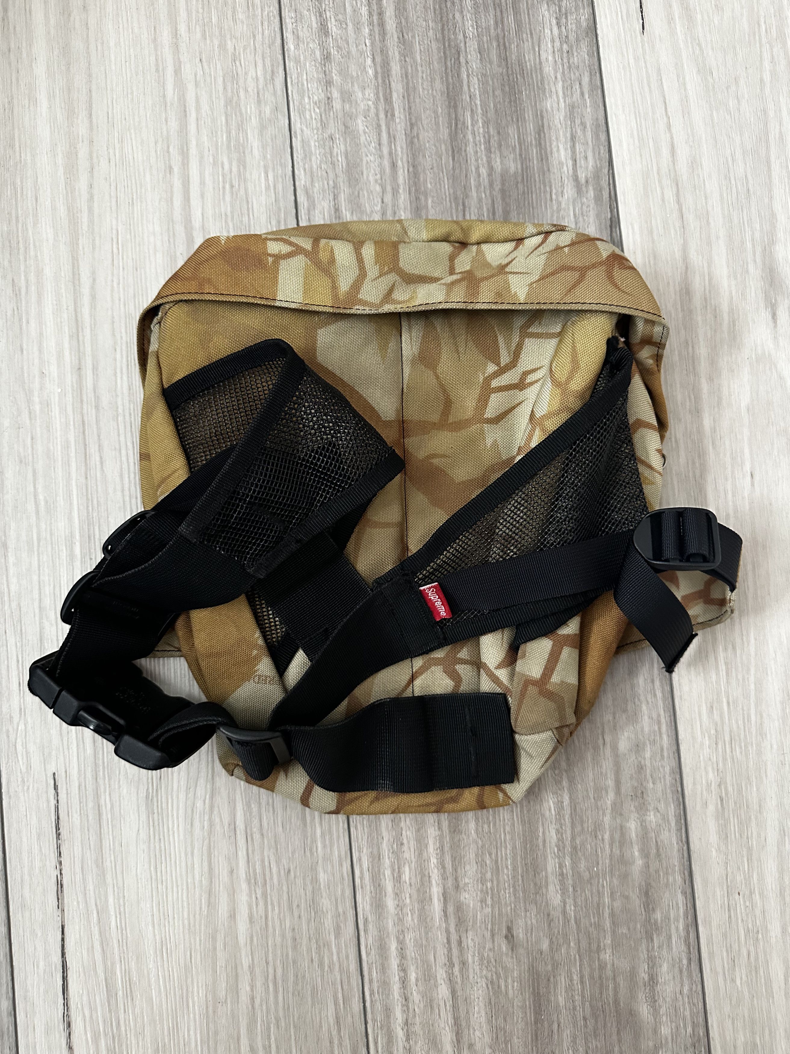 Supreme Supreme 1998 Yellow Tree Camo Waistbag Size ONE SIZE - 3 Thumbnail
