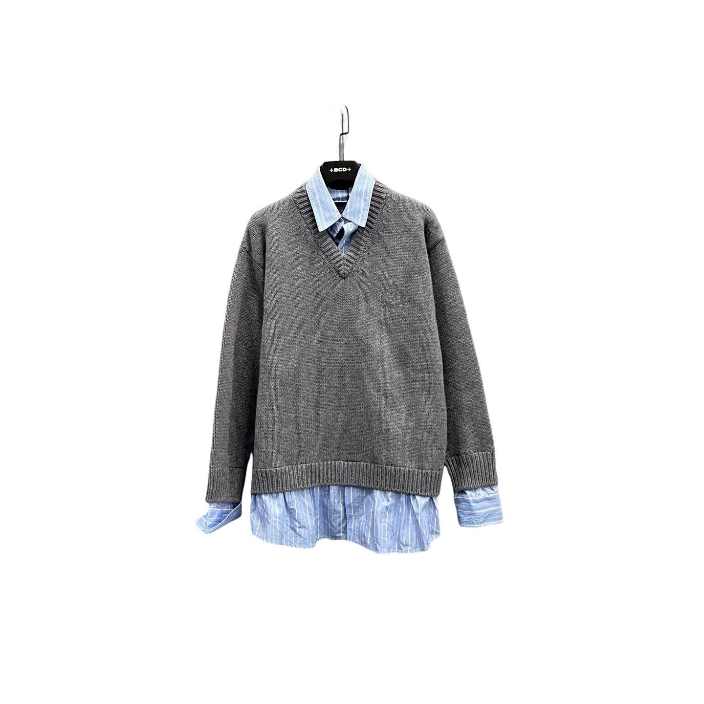 Balenciaga Balenciaga Layered V-Neck Knit Sweater Size M Size US M / EU 48-50 / 2 - 1 Thumbnail