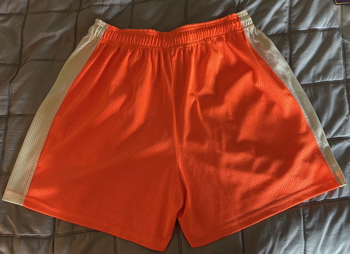 Eric Emanuel Eric Emanuel Orange/Cream Shorts Size US 38 / EU 54 - 2 Thumbnail