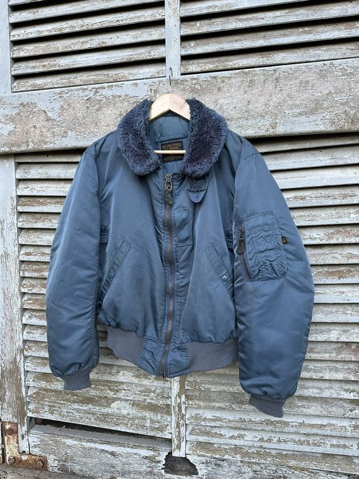 Vintage Vintage Alpha Industries Type B-15C Fur Collar Bomber