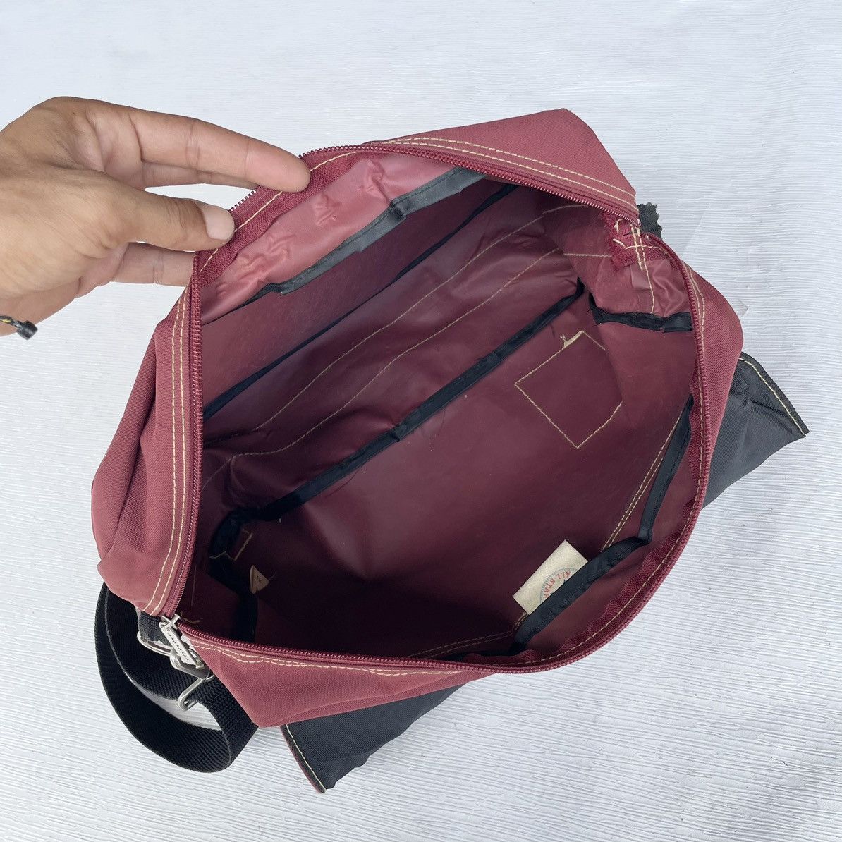 Converse × Vintage Vintage Converse All Star 2-Way Messenger/Backpack Size ONE SIZE - 14 Thumbnail