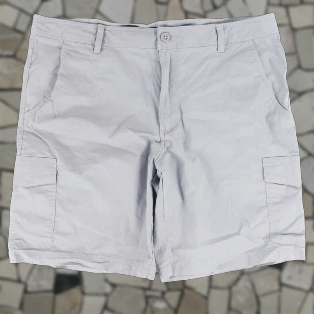 Vintage Columbia Stretch Omni-Shade Cotton Twill Hiking Cargo Shorts Gray Mens 40 Size US 40 / EU 56 - 1 Thumbnail
