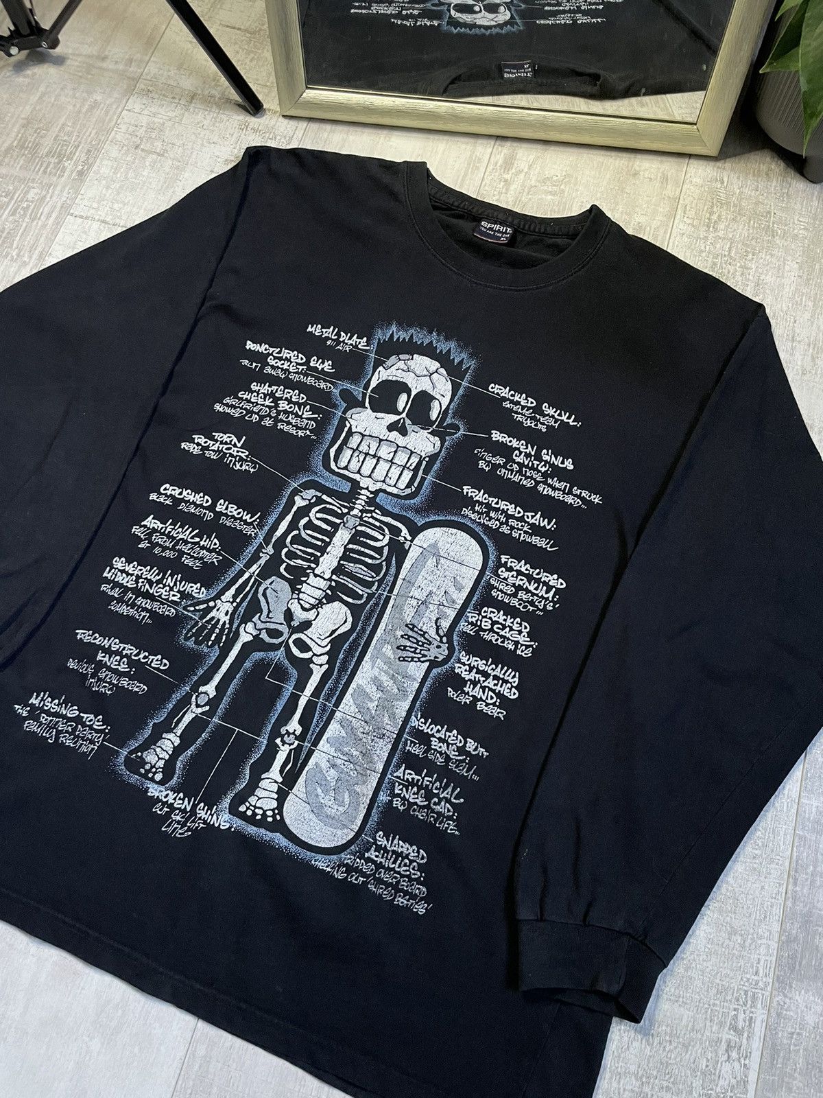 Vintage Vintage 90’s Bart Simpson X-RAY Skeleton Skateboard Long Tee Size US XL / EU 56 / 4 - 3 Thumbnail