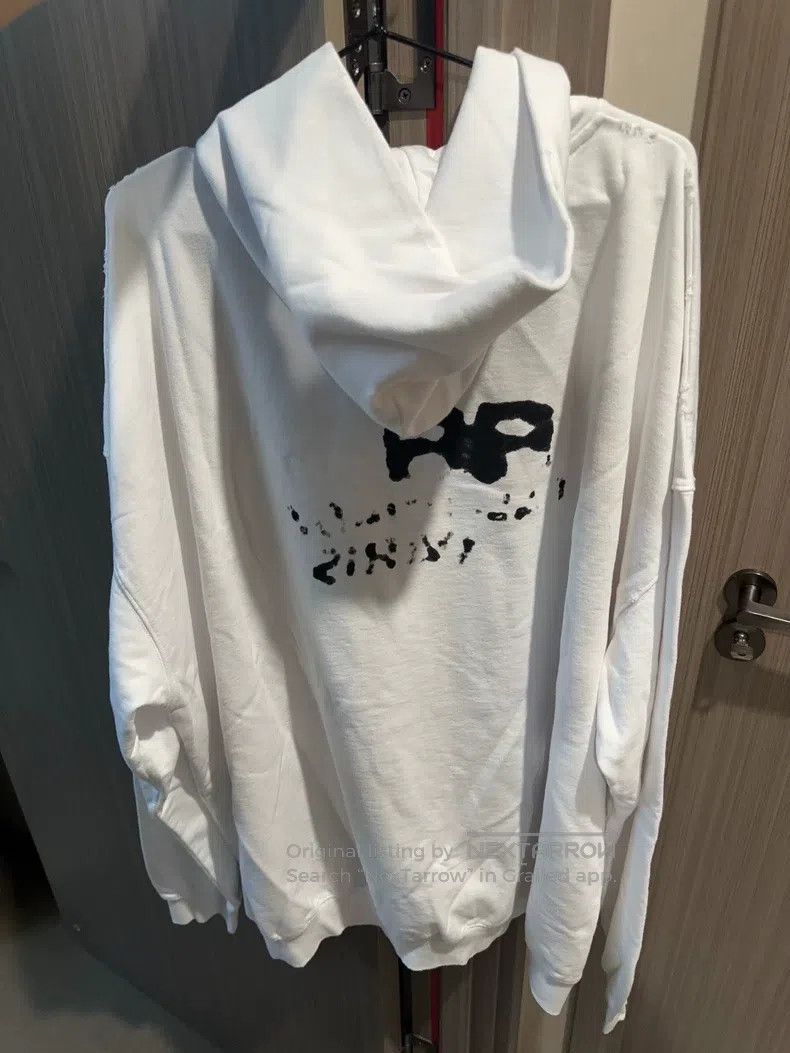 Other Balenciaga Letter Logo Printed Crew Neck Long Sleeve Sweat Size US S / EU 44-46 / 1 - 2 Thumbnail