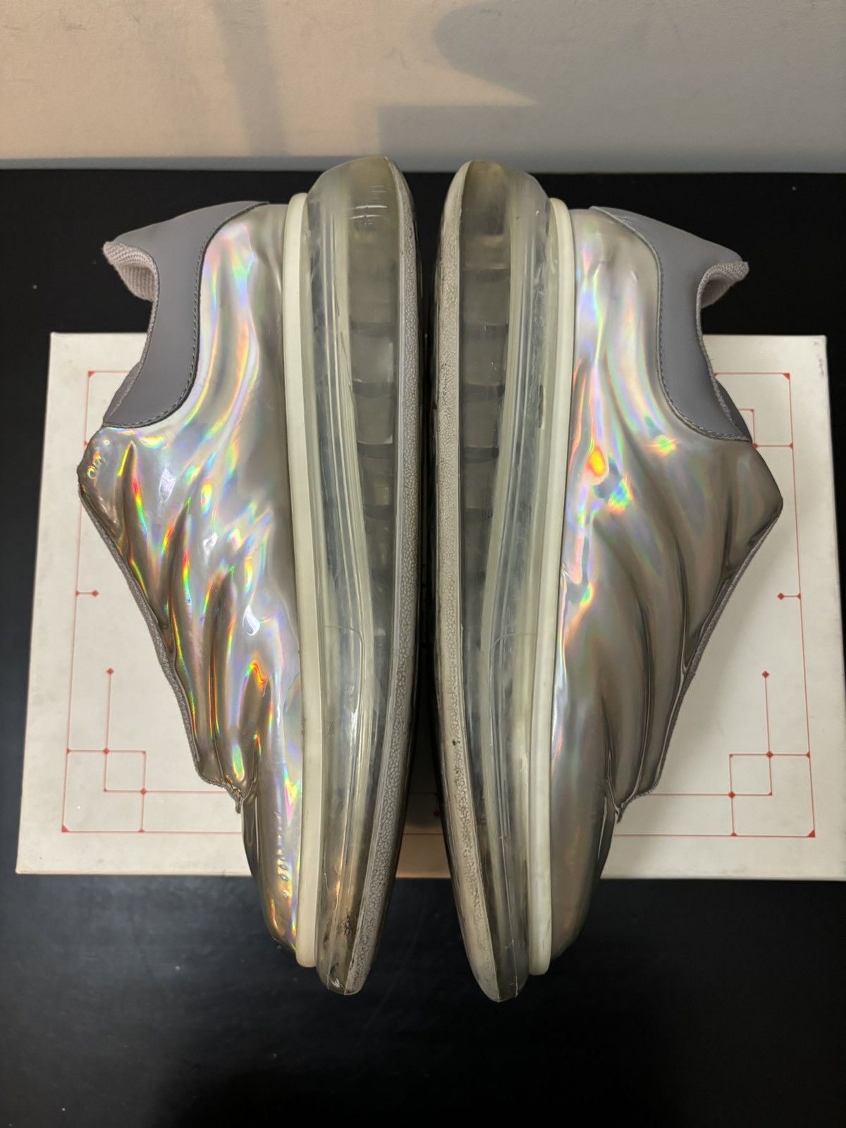 Alexander McQueen Alexander McQueen Oversized Gloss Sneakers Silver Clear Sole Size US 11 / EU 44 - 4 Thumbnail