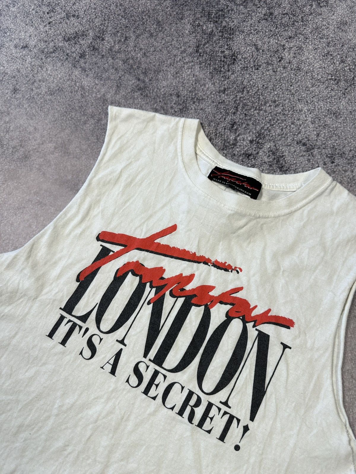 Trapstar London Y2K Trapstar Big Logo Tank Top Streetwear Rare Casual USA M Size US M / EU 48-50 / 2 - 2 Thumbnail