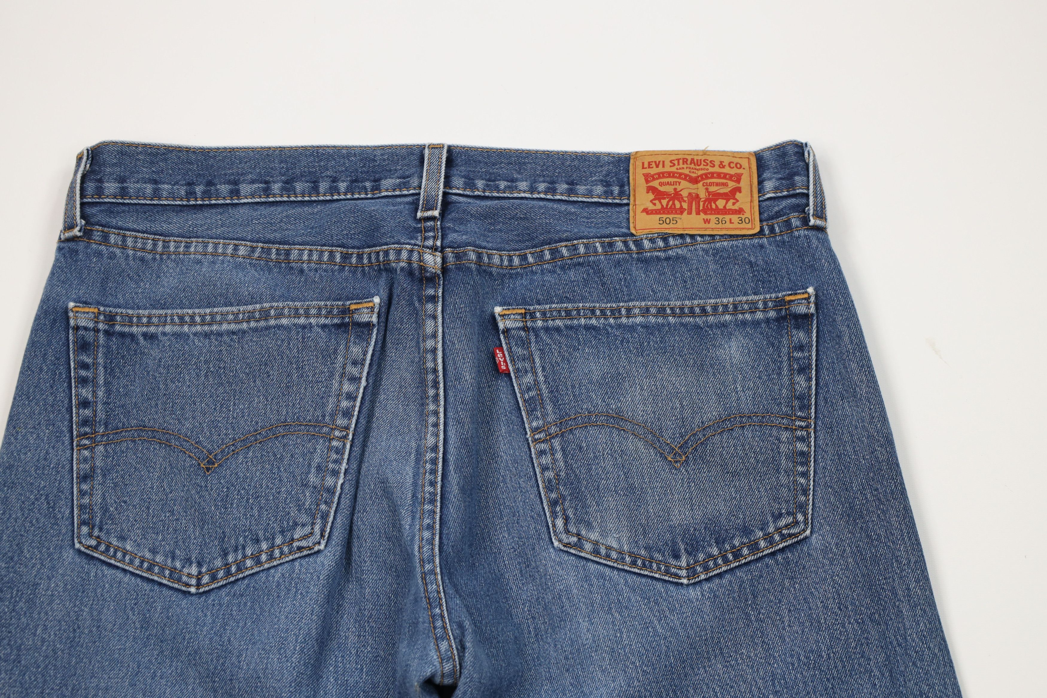 Levi's Vintage Y2K Levis 505 Regular Straight Leg Denim Jeans Size US 36 / EU 52 - 9 Thumbnail