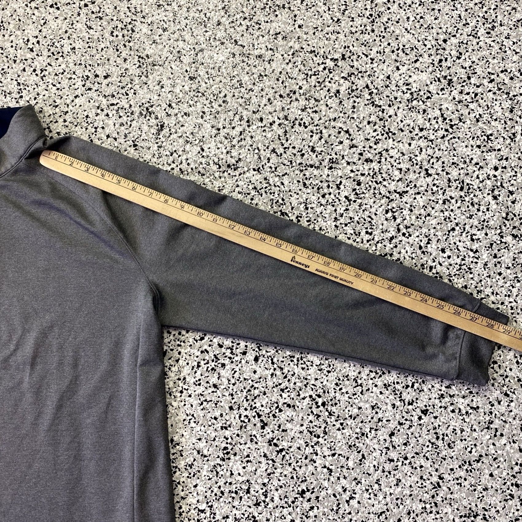 Mizzen+Main Mizzen Main Pullover Shirt Mens XL Grey 1/4 Zip Long Sleeve Mock Neck Size US XL / EU 56 / 4 - 3 Thumbnail