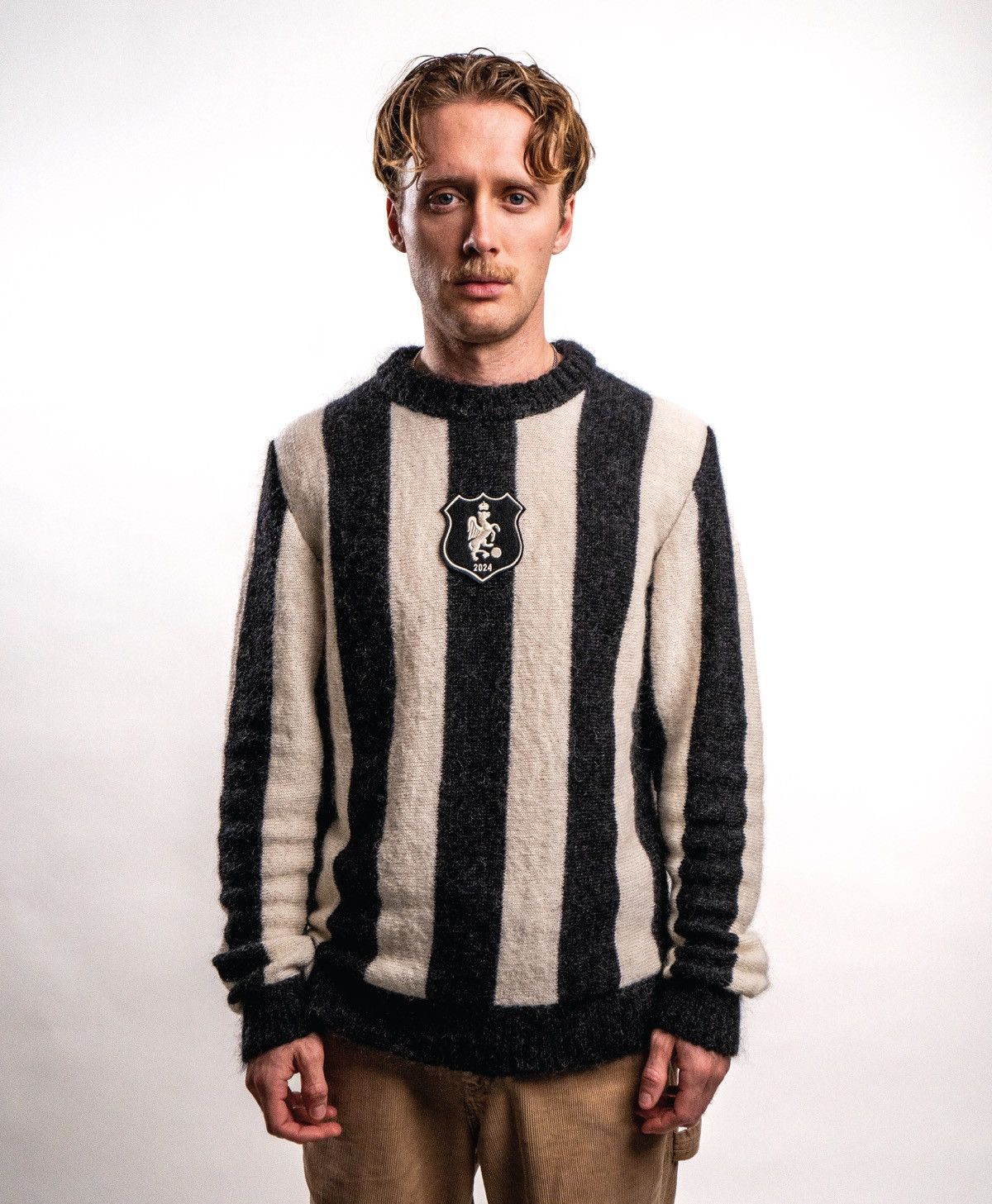 Other The ‘Magpie’ Sweater Size US L / EU 52-54 / 3 - 3 Thumbnail