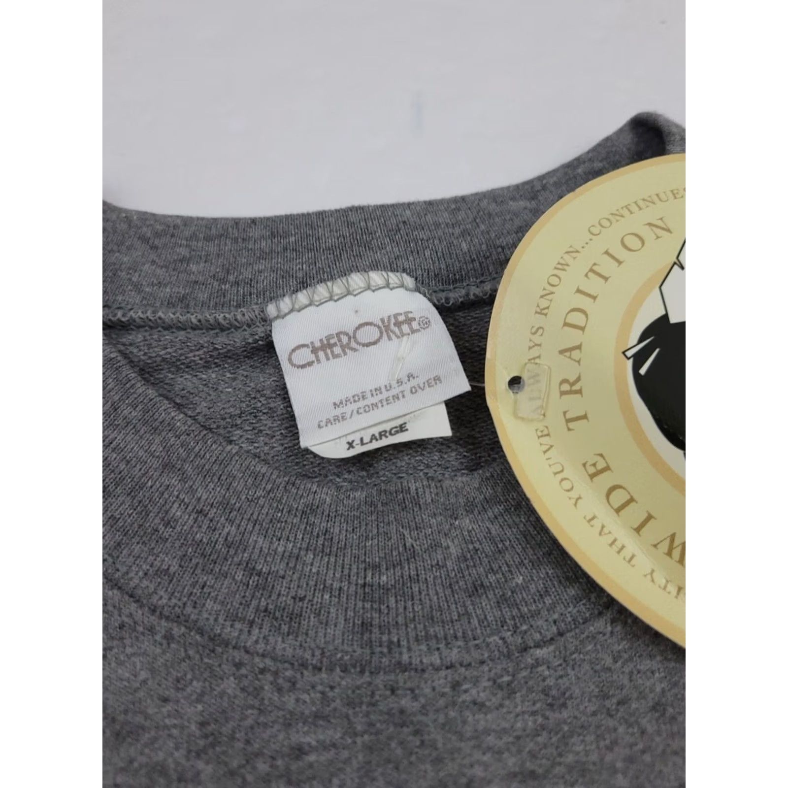 Cherokee VINTAGE Cherokee Sweatshirt Shirt 90s Gray Crew Neck Short Sleeve NWT USA Made Spellout Womens XL Size XL / US 12-14 / IT 48-50 - 4 Thumbnail