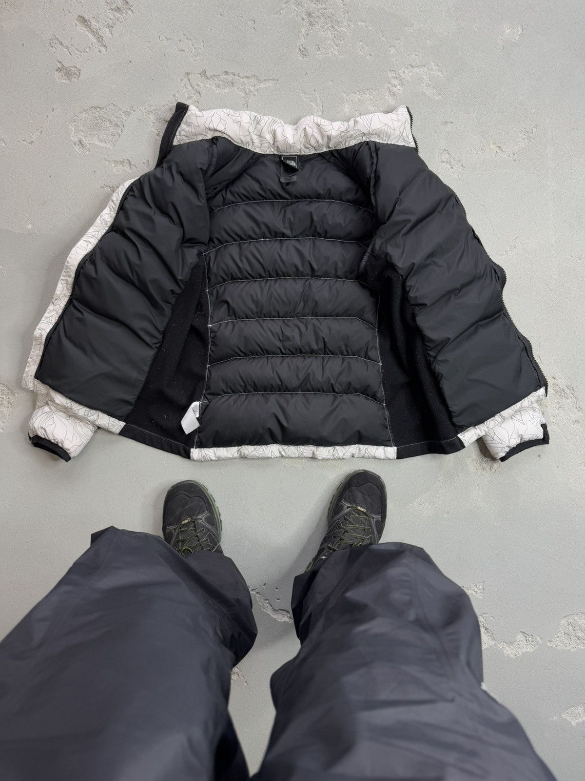 The North Face × Vintage Vintage The North Face Nuptse 550 White Puffer Jacket L Size L / US 10 / IT 46 - 7 Thumbnail