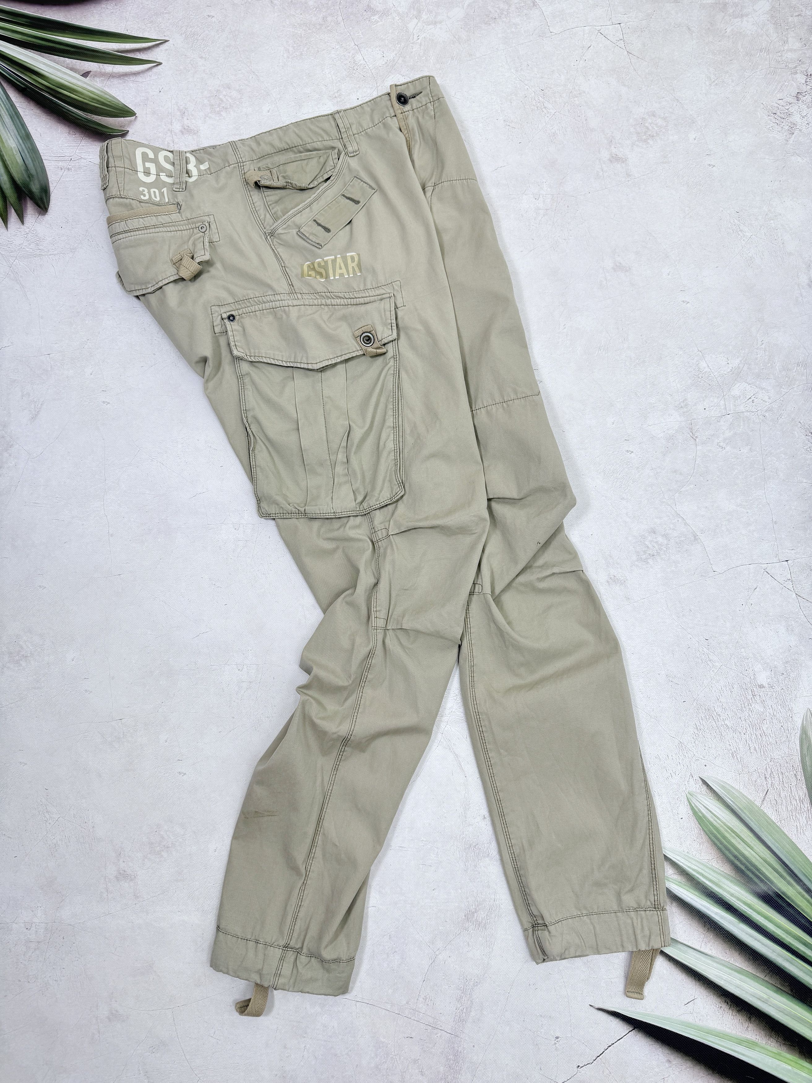 G-Star G-Star Raw Cargo Pants Rovic Tapered Multipocket Size US 34 / EU 50 - 1 Thumbnail