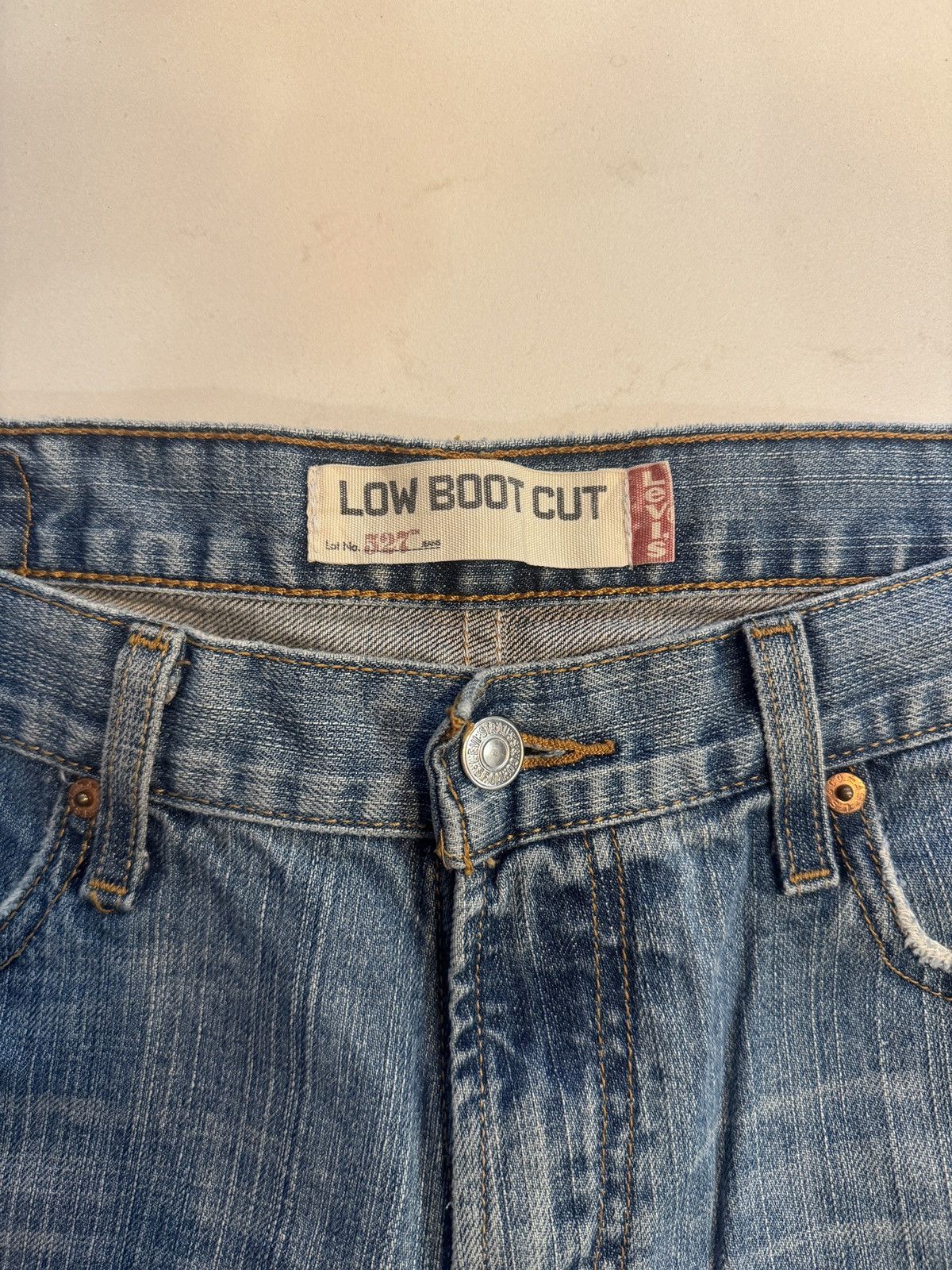 Levi's × Levi's Vintage Clothing Low rise boot cut vintage Levi’s denim Size US 33 - 3 Thumbnail