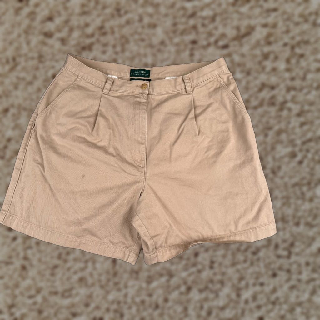 Ralph Lauren Lauren Ralph Lauren Shorts Women 12 Beige Twill Chino Pockets Flat Front Regular Rise 6 in Inseam 6 in Cotton Buttoned Front Womens Size 34" / US 12 / IT 48 - 1 Thumbnail