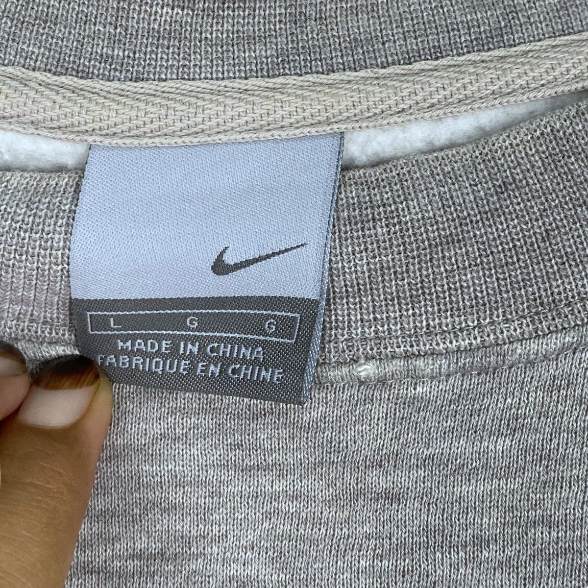 Nike Nike Air Sweatshirt Crewneck Pullover Jumper Size US L / EU 52-54 / 3 - 8 Thumbnail