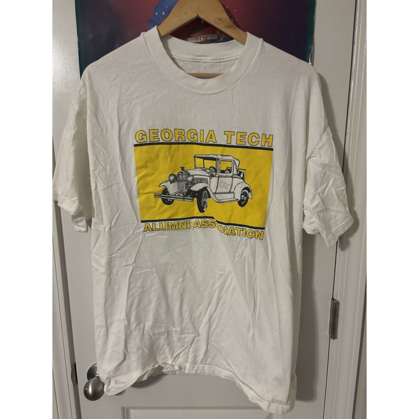 Other Vintage Georgia Tech White alumni Shirt Size One Size Size US L / EU 52-54 / 3 - 4 Thumbnail