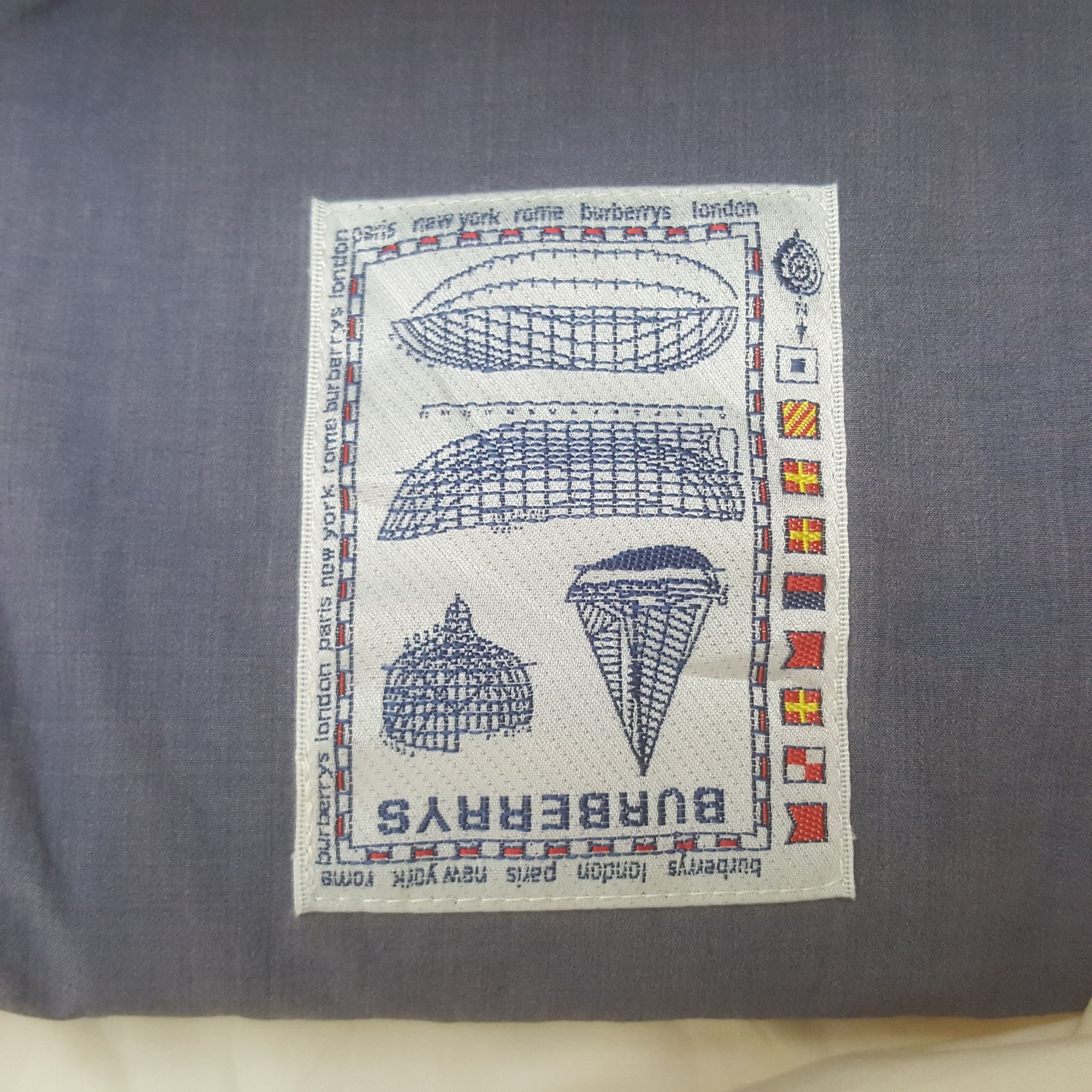 Burberry × Vintage 90’s Burberrys Custom Art Skull Zipper Windbreaker Jacket Size US L / EU 52-54 / 3 - 8 Thumbnail