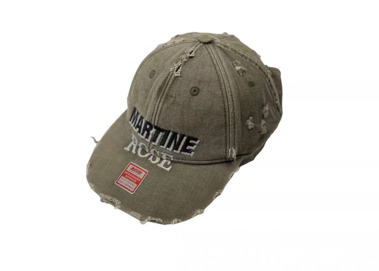 Martine Rose Martine Rose Distressed Curved Brim Cap J31 Size ONE SIZE - 1 Thumbnail