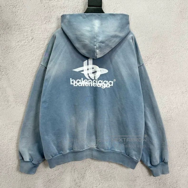 Balenciaga Balenciaga 3D Shadow Letter Washed Gradual Blue Sweatshirt Size US M / EU 48-50 / 2 - 2 Thumbnail