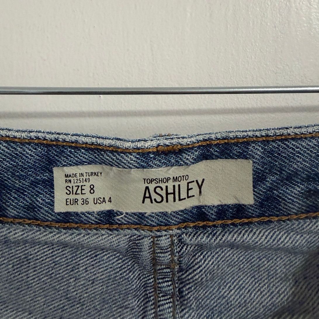 Topshop Topshop Moto Ashley Jean Shorts size 8/4 Size 27" / US 4 / IT 40 - 6 Thumbnail