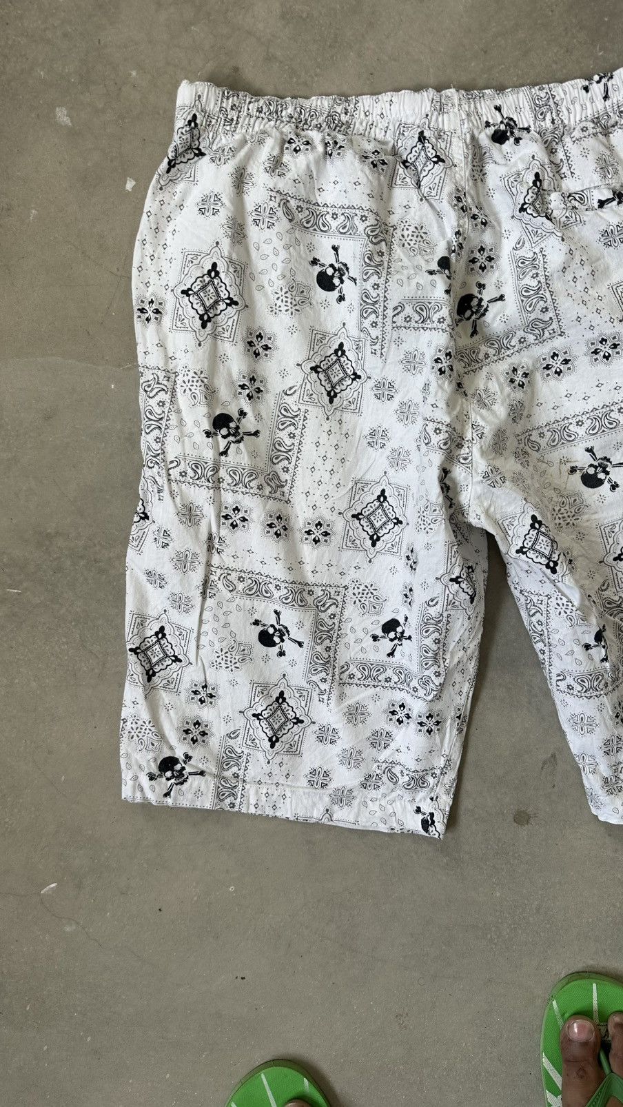 Vintage VINTAGE BANDANA SKULL SHORT PANT Size US 40 / EU 56 - 6 Thumbnail