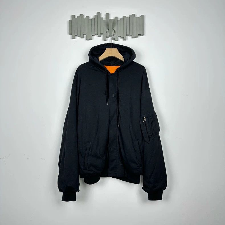 Balenciaga Balenciaga Embroidered Logo Hooded Jacket Size US XS / EU 42 / 0 - 1 Thumbnail