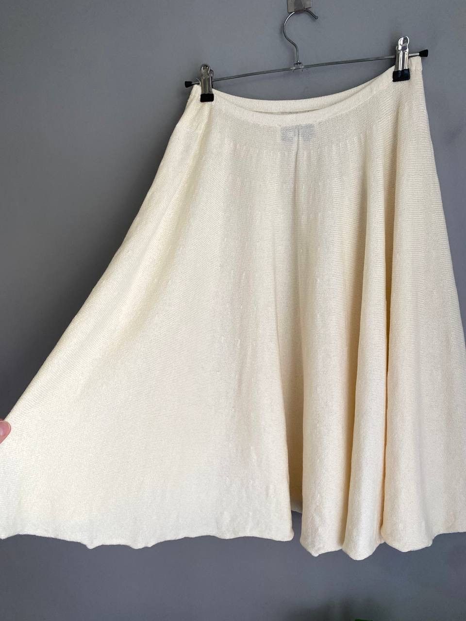 St. John ST. John Women's Wool/Rayon Skirt Maden in USA, Size US 8 Size 30" / US 8 / IT 44 - 8 Thumbnail