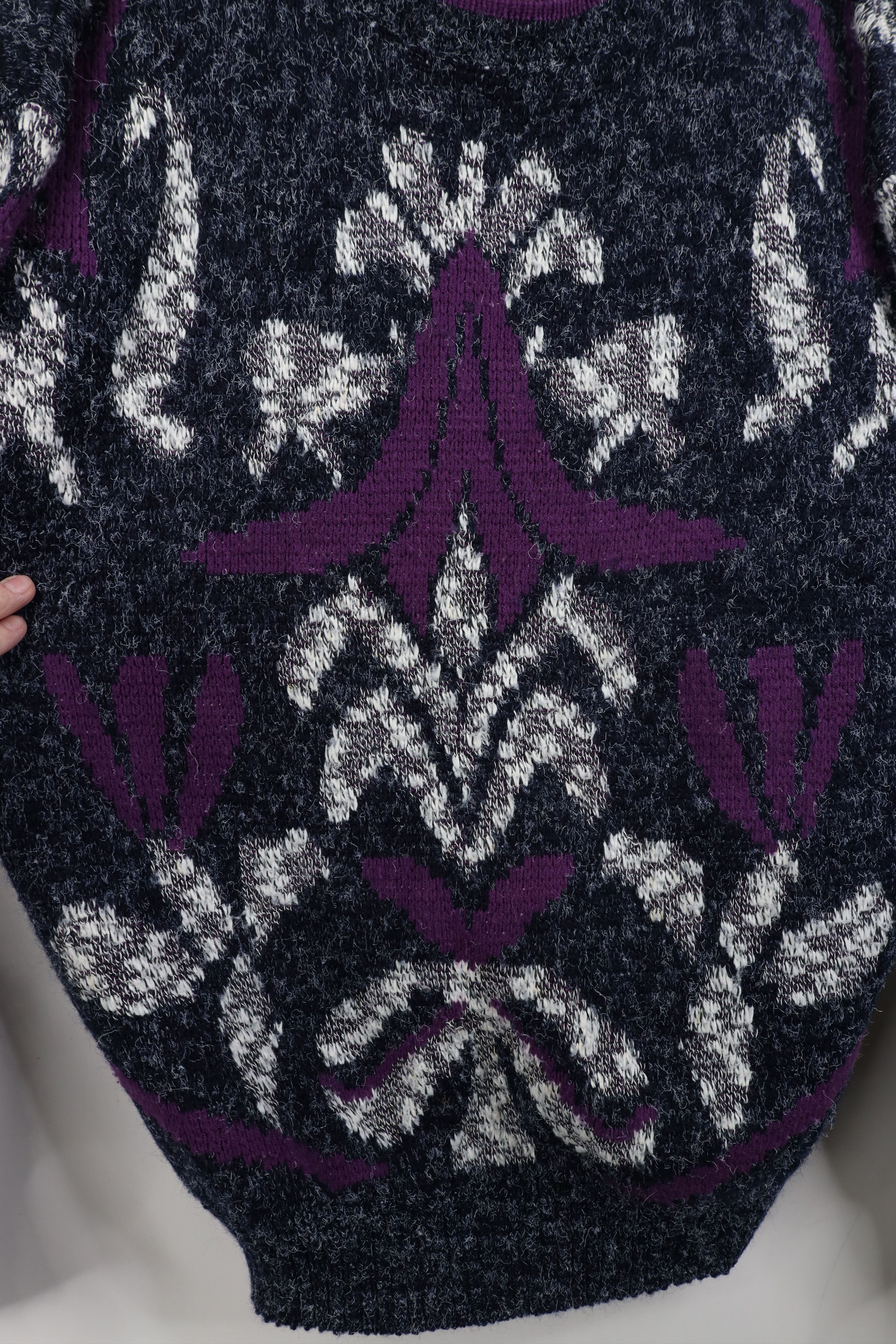Vintage Vintage 90s Coogi Style Abstract Geometric Knit Sweater Size US M / EU 48-50 / 2 - 4 Thumbnail