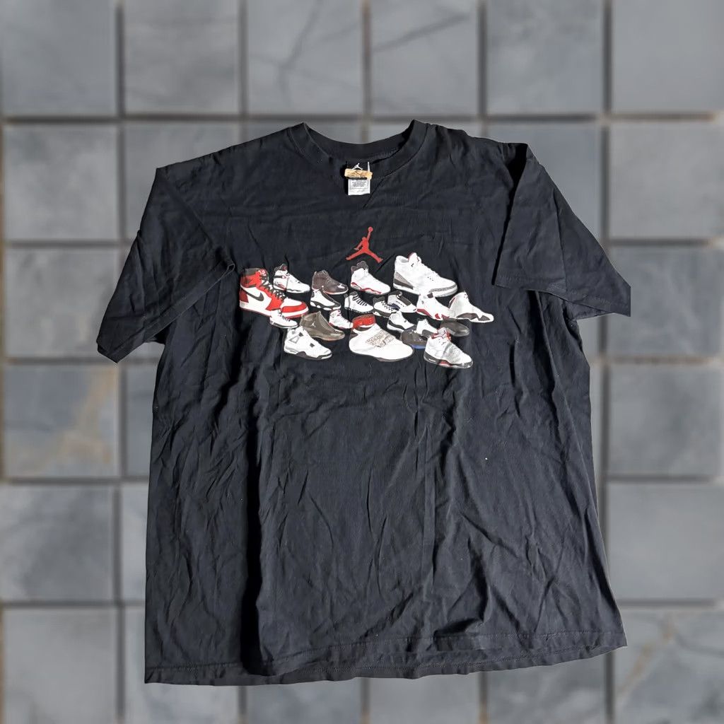 Jordan Brand Jordan Shirt Mens Large Black Retro Shoes Jumpman Graphic Tee T-Shirt Sneaker Size US L / EU 52-54 / 3 - 1 Thumbnail