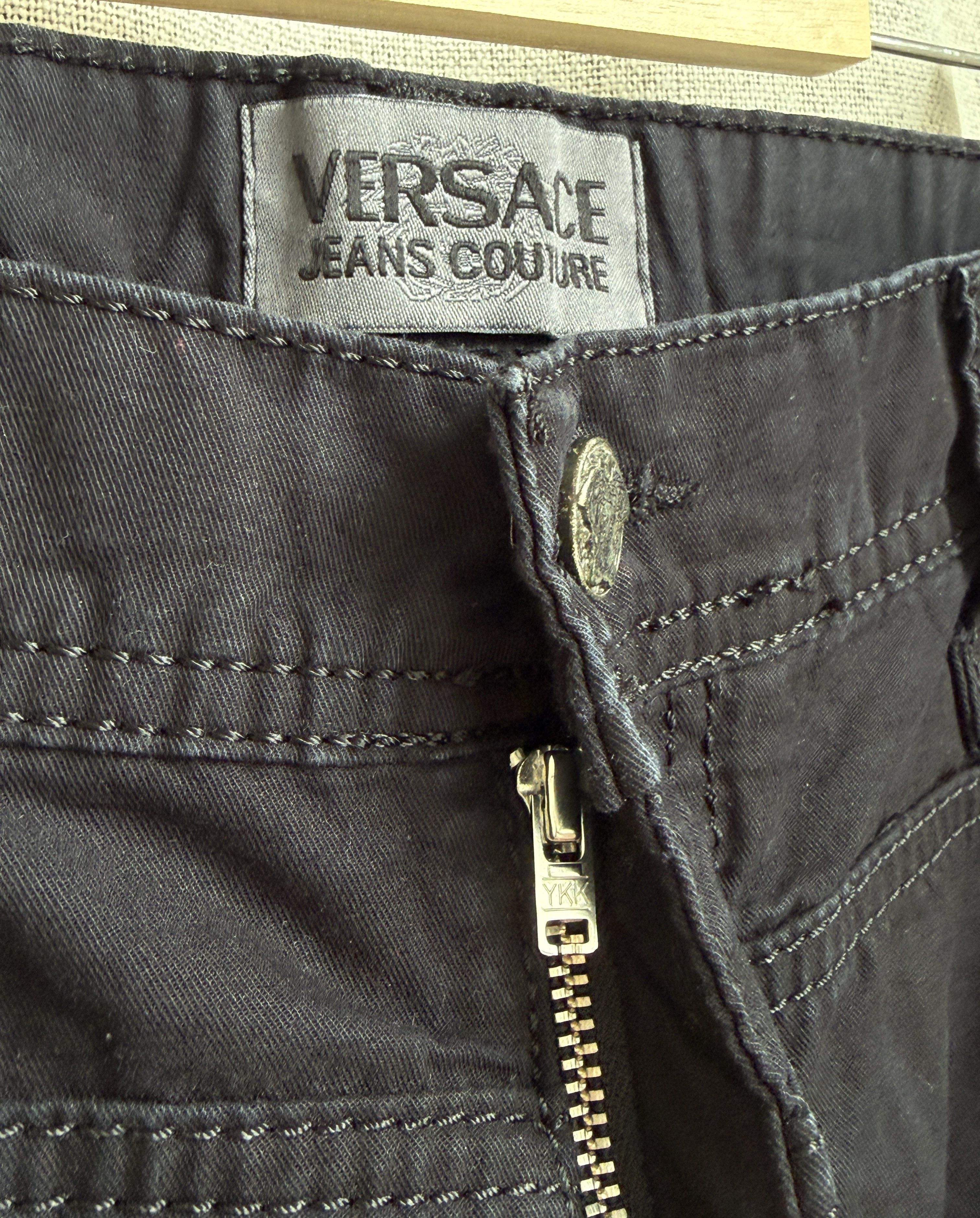 Versace Vintage y2k Versace Jeans Couture Medusa Logo Cargo Pants Size US 36 / EU 52 - 9 Thumbnail