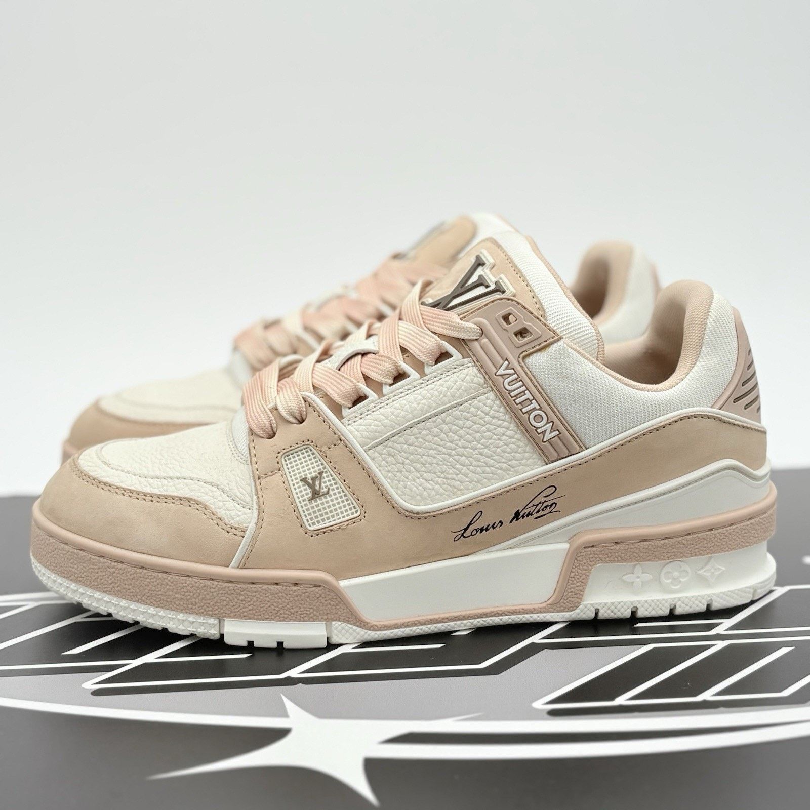 Louis Vuitton Louis Vuitton Trainer ' Pink ' | GREAT CONDITION! Size US 5 / EU 37 - 1 Thumbnail