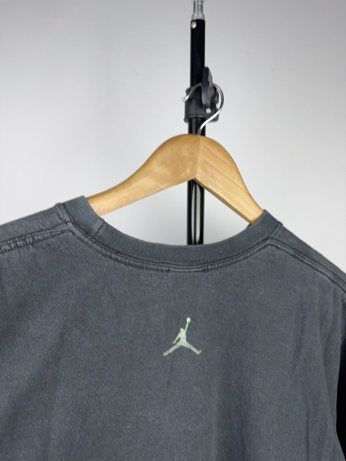Jordan Brand Vintage 00s Jordan Jumpman Tee Neon Green Logo Y2K Style Size US M / EU 48-50 / 2 - 11 Thumbnail