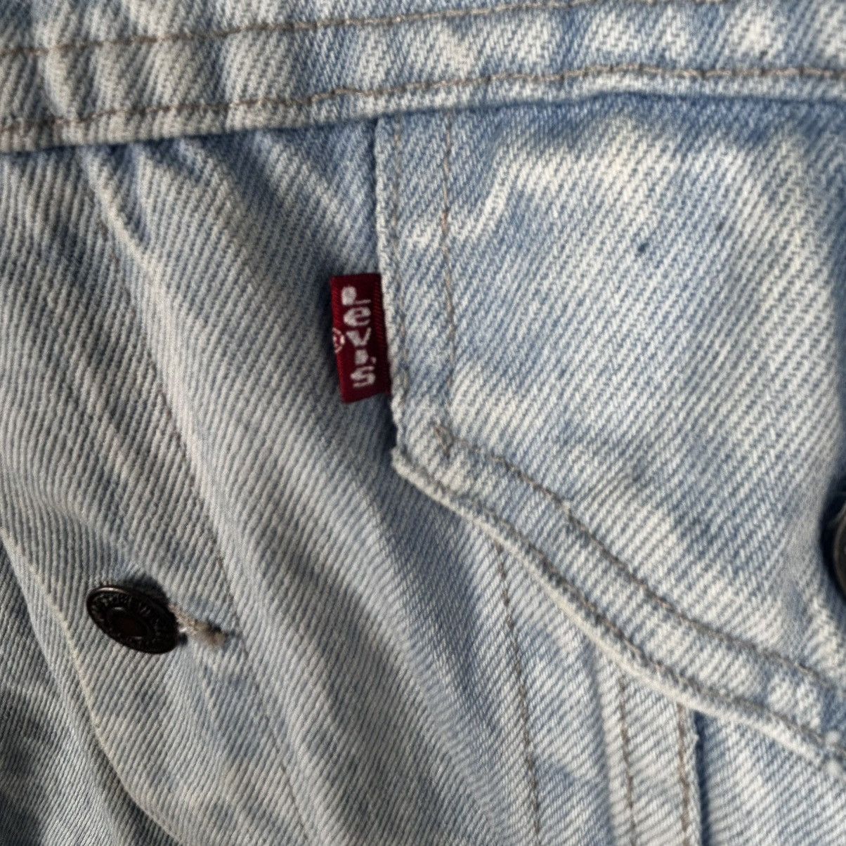 Levi's Vintage Y2K Levi’s Blue Wash Made In USA Denim Jacket Size US L / EU 52-54 / 3 - 5 Thumbnail