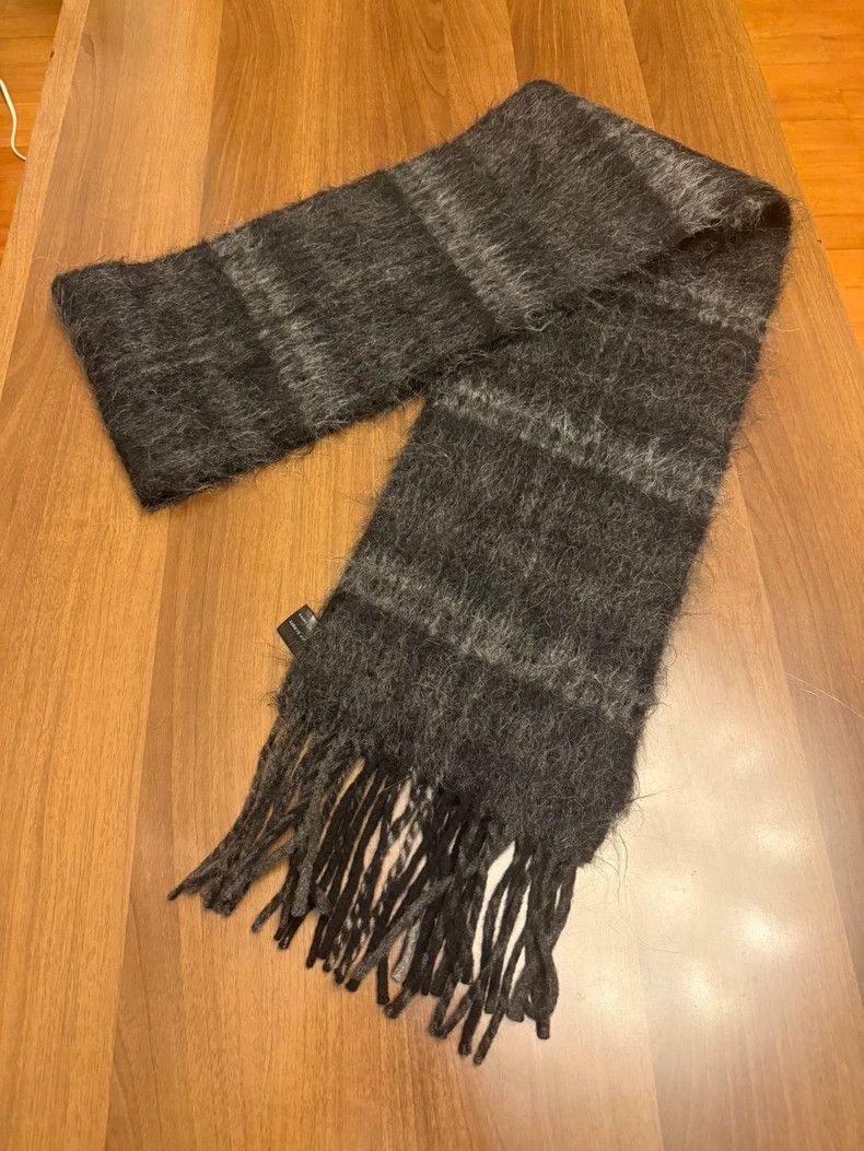 Saint Laurent Paris Saint Laurent Paris 20 FW catwalk grey plaid fringed cashm Size ONE SIZE - 1 Thumbnail