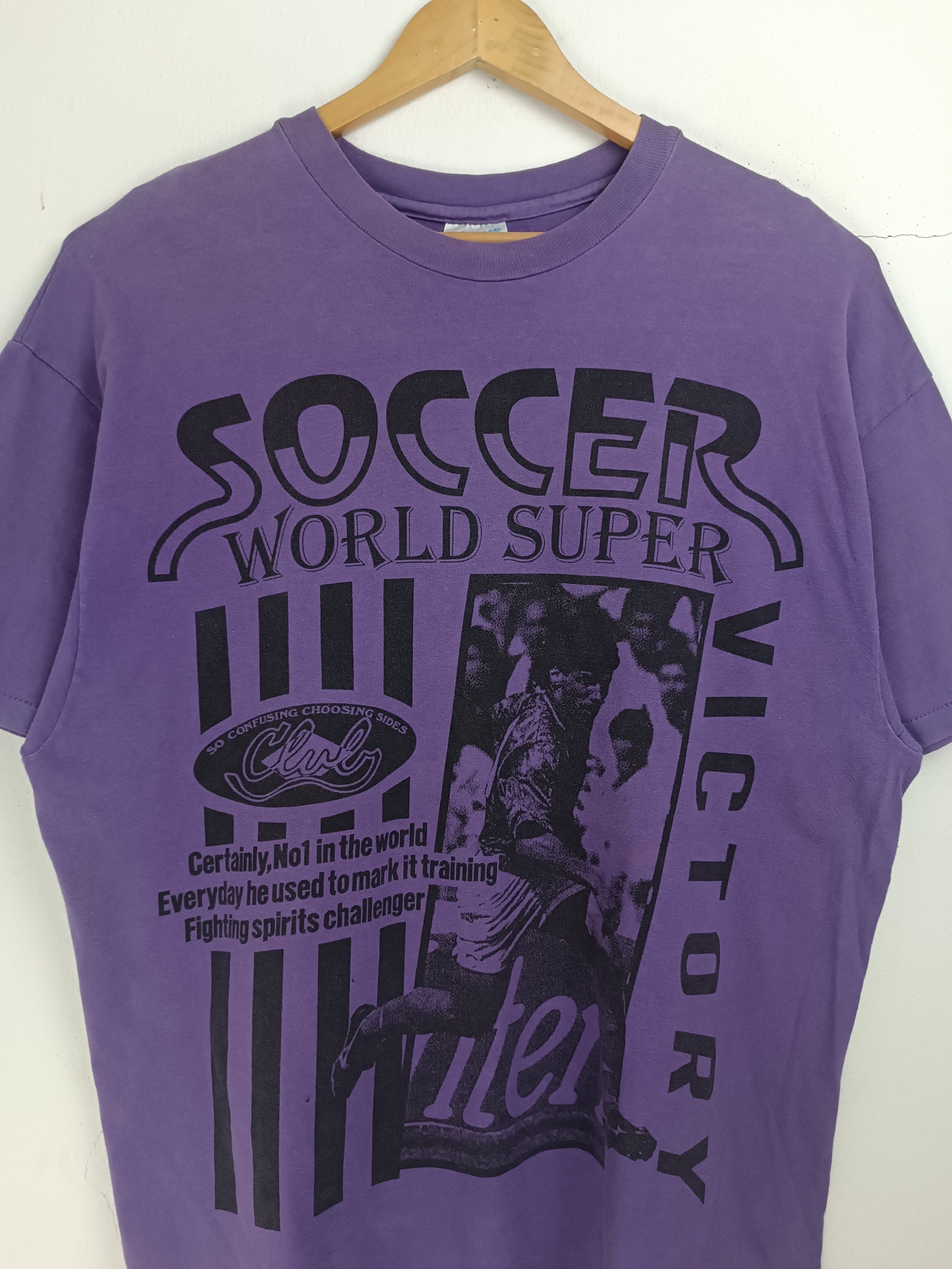 Vintage VINTAGE 90s SOCCER WORLD FOOTBALL FIFA UEFA MADRID VERY RARE Size US XL / EU 56 / 4 - 5 Thumbnail