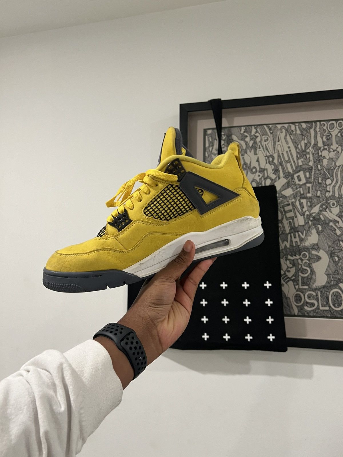 Jordan Brand Jordan 4 Retro Lightning Size US 12 / EU 45 - 3 Thumbnail