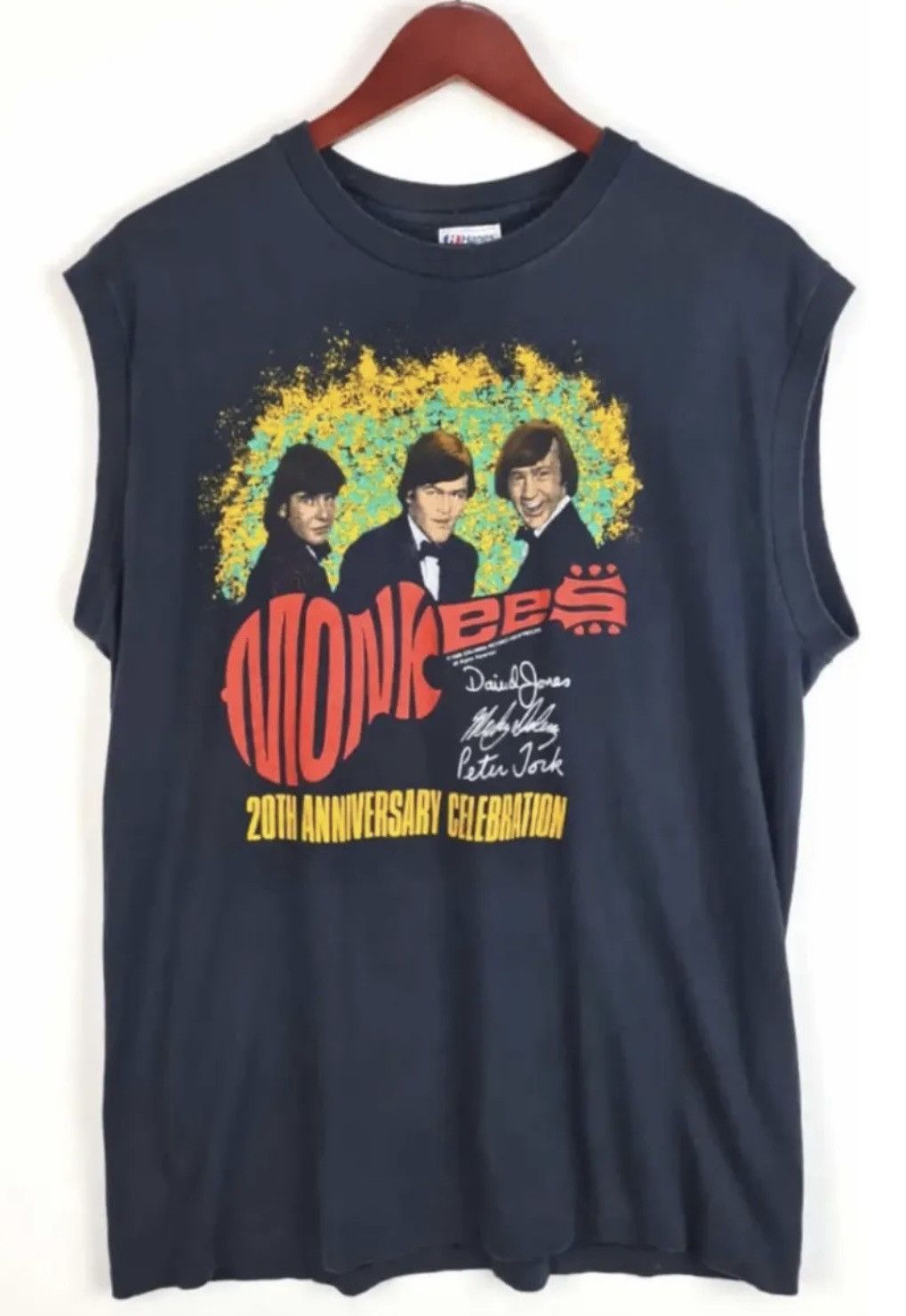 Vintage Hanes vintage monkees band 20th anniversary t shirt faded XL Size US XL / EU 56 / 4 - 1 Thumbnail