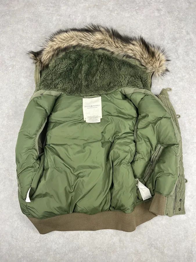Polo Ralph Lauren 2010s Ralph Lauren Khaki Removable Fur-Lined Vest Size US M / EU 48-50 / 2 - 9 Thumbnail