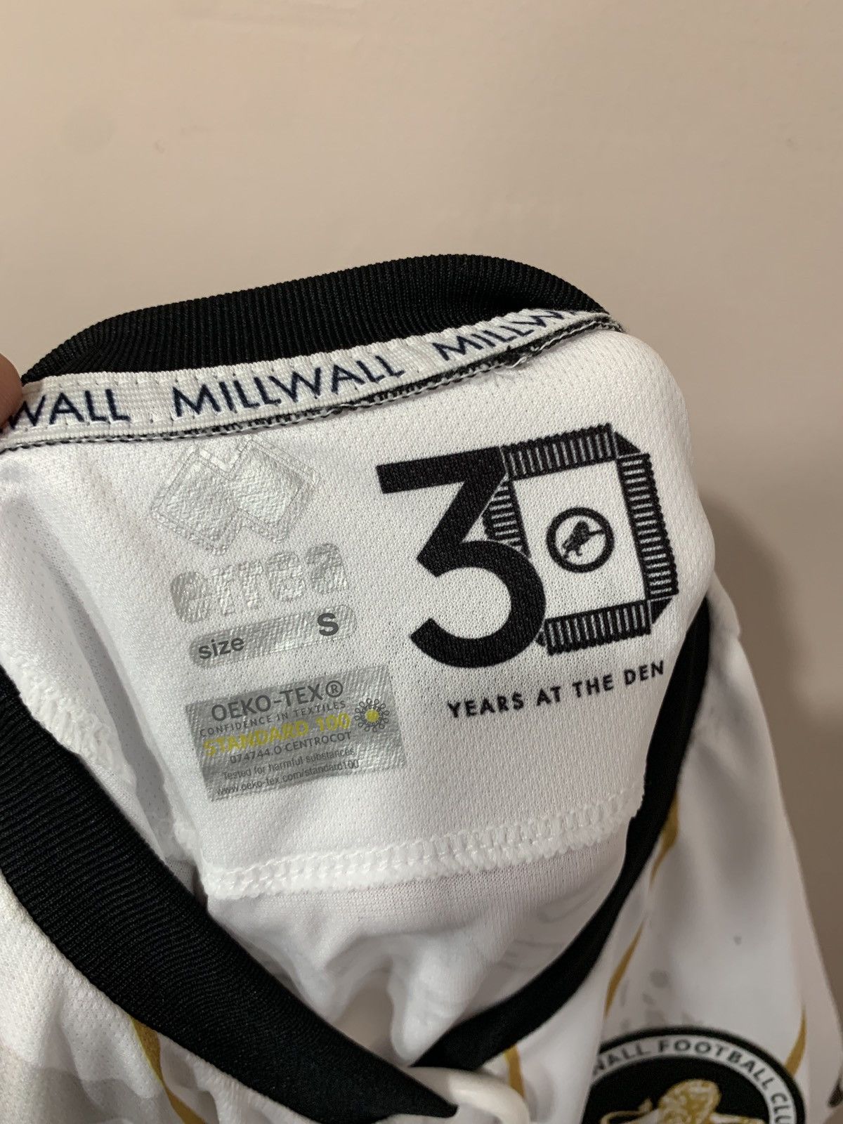 Errea Millwall Third Football Shirt Errea Soccer Jersey Size S Size US S / EU 44-46 / 1 - 7 Thumbnail