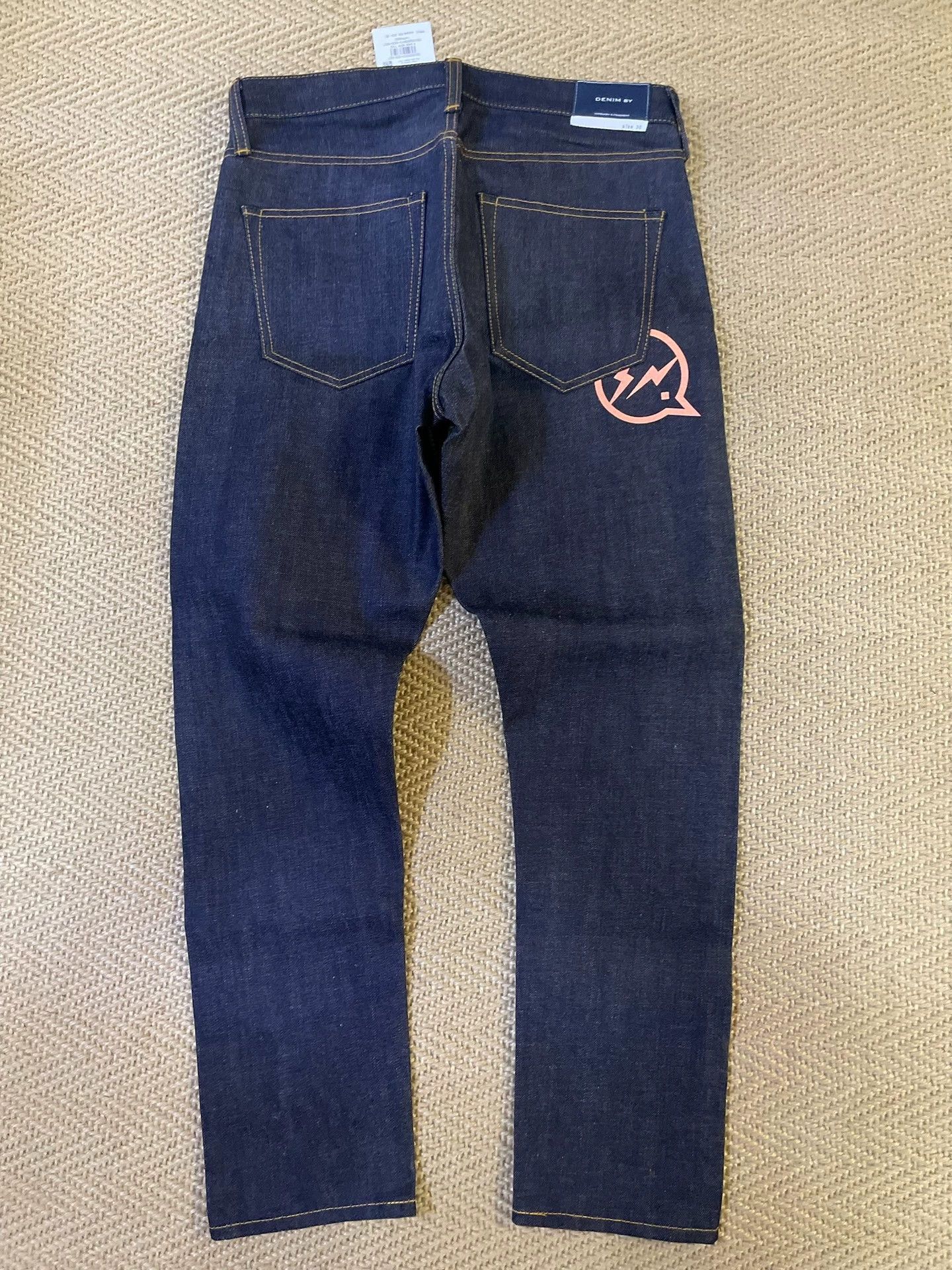Vanquish VANQUISH & FRAGMENT Orange Flash Raw Denim Jeans W30 New Size US 30 / EU 46 - 1 Thumbnail