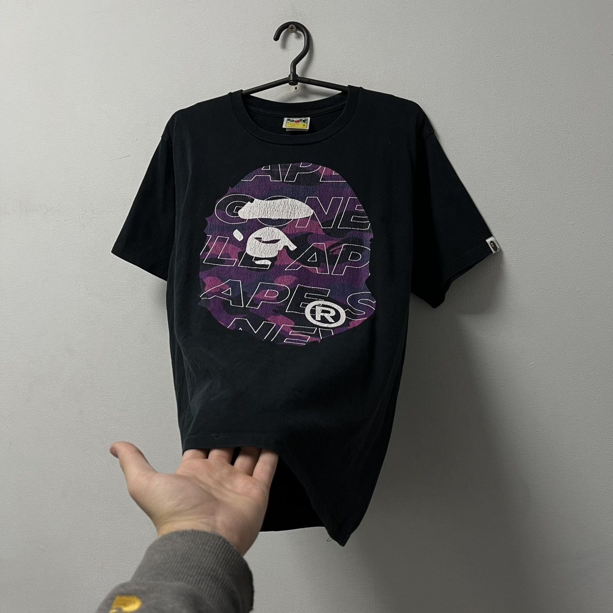 Bape A Bathing Ape Bape Big Logo T-shirt Men Size M Size US M / EU 48-50 / 2 - 7 Thumbnail
