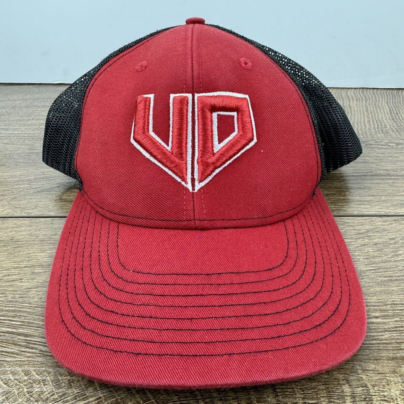 Other Dayton Flyers Hat UD University Dayton Red Hat Adjustable Ad Size ONE SIZE - 2 Thumbnail