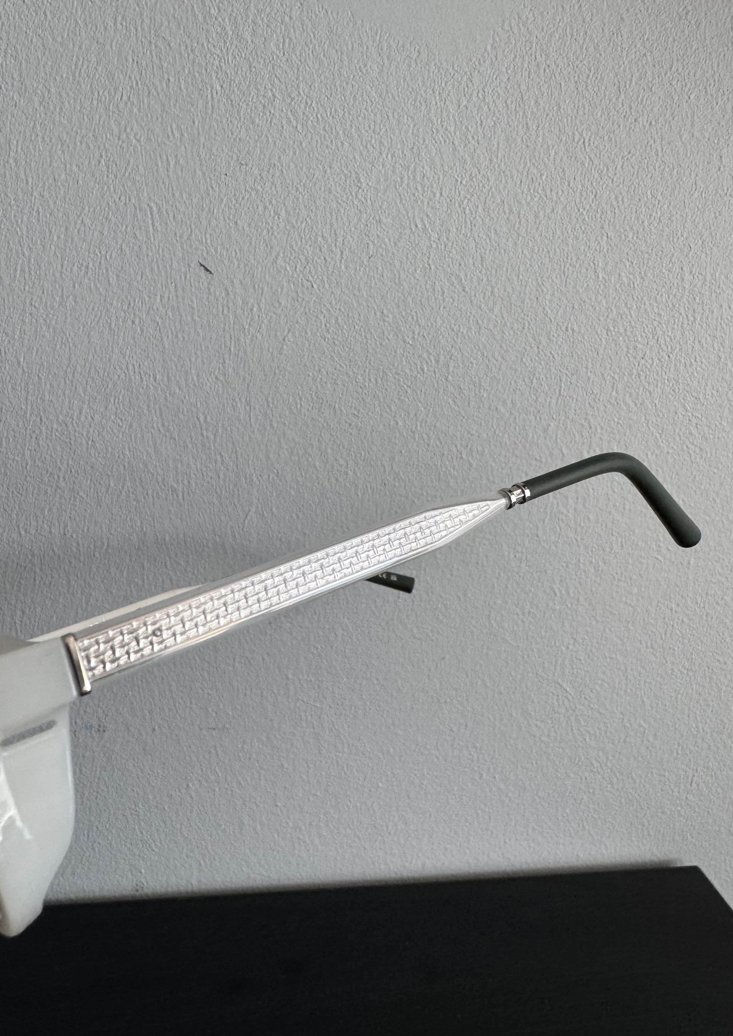 Oliver Peoples Oliver Peoples OV5589SU R-13 70077I 52 White Green Size ONE SIZE - 6 Thumbnail